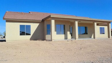 REAR COVERED PATIO