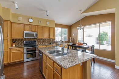 6) KITCHEN