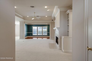 3-web-or-mls-302 Kings Cove Cir-3