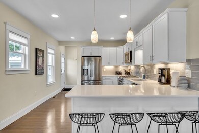 109 Warren St unit 109, Medford, MA 02155 - photo 3