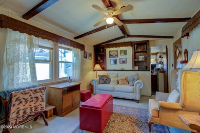 634 Aviary Way Toms River NJ-large-013-0