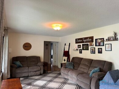 1539 Eastview Dr, Findlay, OH 45840 - photo 4