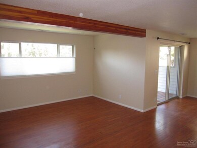 1801 NE Purcell Blvd unit 16, Bend, OR 97701 - photo 4