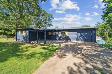 13192 S Hickory St, Claremore, OK 74017 - photo 2