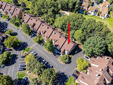 118 Coppertree Ct, Edison, NJ 08820 - photo 6