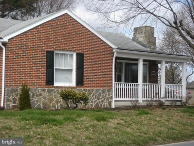 10728 Bower Ave, Williamsport, MD 21795 - photo 4