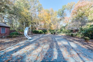95 Oak Ln, Feeding Hills, MA 01030 - photo 6