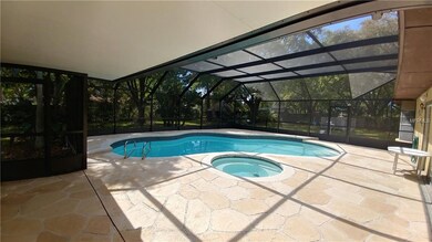 8220 W Crenshaw St, Tampa, FL 33615 - photo 3