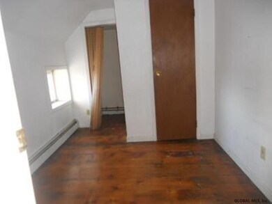 28 Trinity Place, Albany, NY 12202 - photo 3