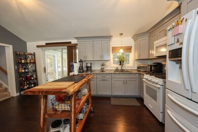 10 Bowman Ct, MerriMacK, NH 03054 - photo 7