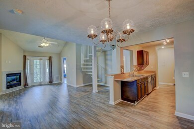 2052 Quaker Way unit 12, Annapolis, MD 21401 - photo 2