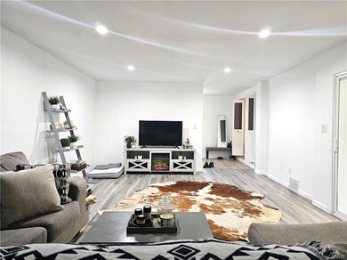 1616 Girard St, Utica, NY 13501 - photo 4