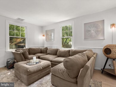 205 Sycamore Rd, Linthicum Heights, MD 21090 - photo 4