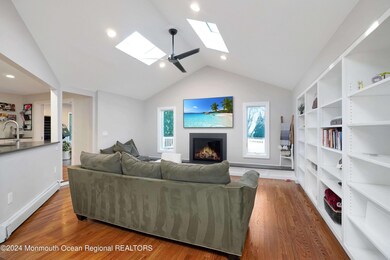 Photo Apr 17 2019, 4 06 42 PM-min