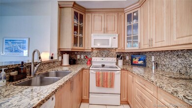 11012 NW 43rd Terrace, Doral, FL 33178 - photo 4