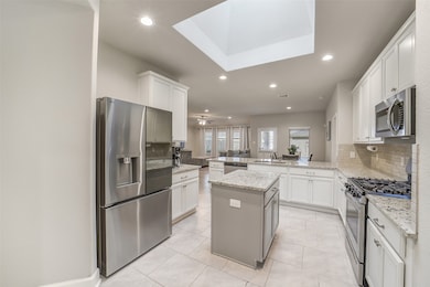 9007 Hemlock Dr, Richmond, TX 77469 - photo 7