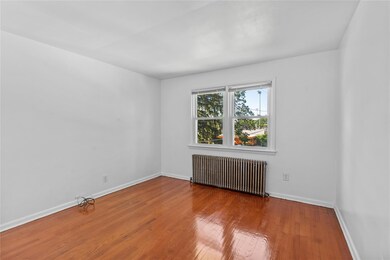 17 College Ave unit 2FL, Poughkeepsie, NY 12603 - photo 6