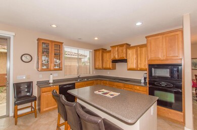 07 Kitchen