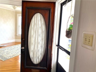 75 Vine St, Woonsocket, RI 02895 - photo 5