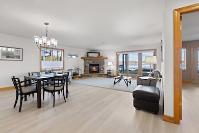 740 Quarterdeck Ln unit 1101, Sturgeon Bay, WI 54235 - photo 4