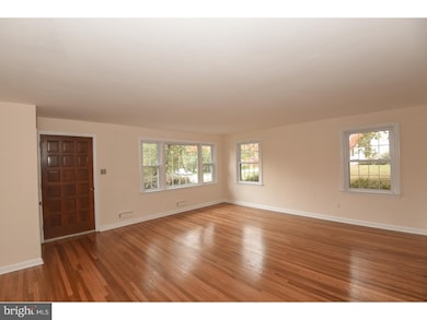 99 Anthony Wayne Dr, Wayne, PA 19087 - photo 5