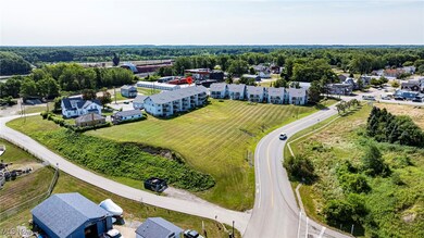1025 Harbor St unit 23, Conneaut, OH 44030 - photo 6