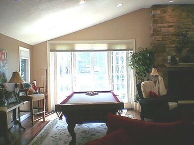 8193 E North Rd, Syracuse, IN 46567 - photo 7