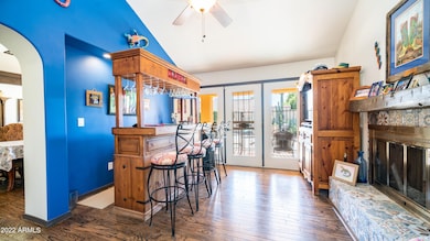 2659 E Leonora St-17