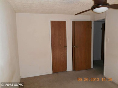 418 Shady Glen Dr, Capitol Heights, MD 20743 - photo 7