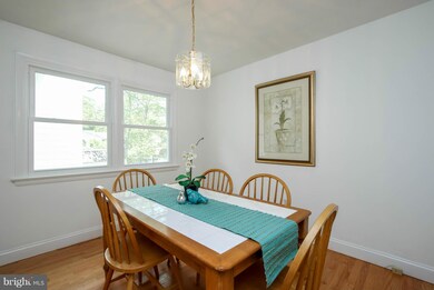 404 Holly Dr, Annapolis, MD 21403 - photo 7