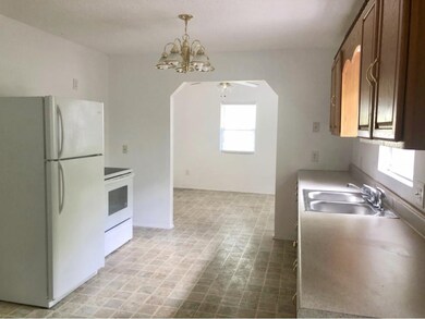 1812 E Millard St, Johnson City, TN 37601 - photo 7