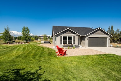 6635 SW 61st St, Redmond, OR 97756 - photo 4