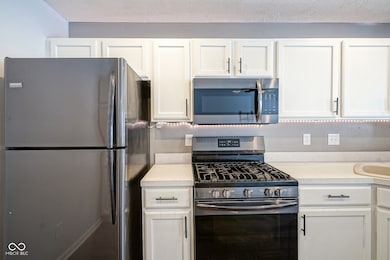 12675 Ladson St, Fishers, IN 46038 - photo 5