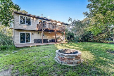 023_Rear View with Firepit