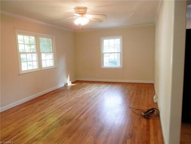 2029 Lineberry St, Asheboro, NC 27203 - photo 4