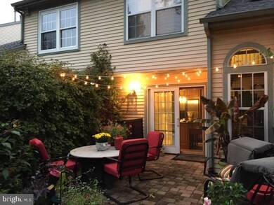 33 Knighton Ln, Mount Laurel, NJ 08054 - photo 2