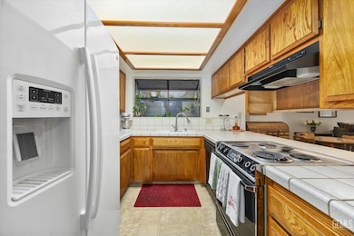 7330 Stockdale Hwy unit 4, Bakersfield, CA 93309 - photo 7