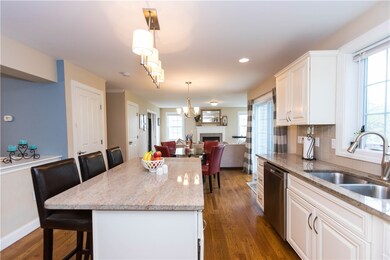 49 Kennedy Ct, Cumberland, RI 02864 - photo 4