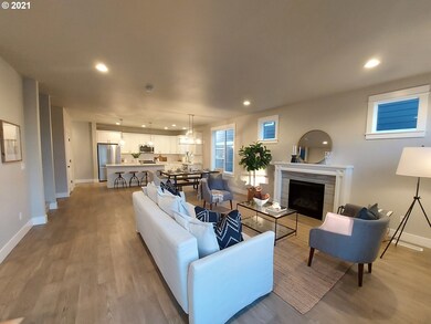 1118 SW Dottie Ave, Troutdale, OR 97060 - photo 5