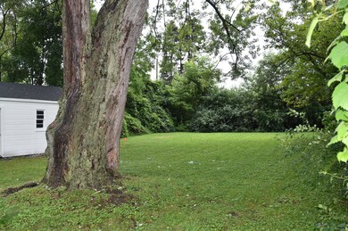 2123 N Bonnie Brook Ln unit W, Waukegan, IL 60087 - photo 3