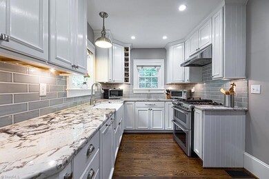 709 Oakmont Dr, Asheboro, NC 27205 - photo 7