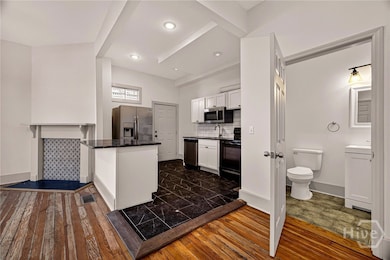 310 W 42nd St, Savannah, GA 31401 - photo 6