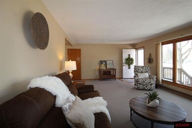 1728 N Garden St, New Ulm, MN 56073 - photo 2