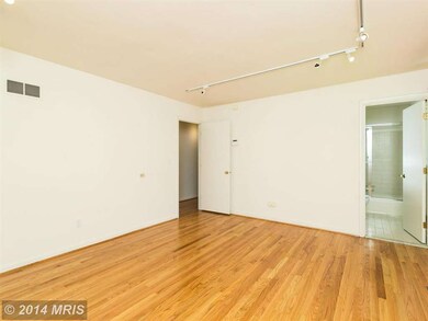 4302 Starview Ct, Glen Arm, MD 21057 - photo 7