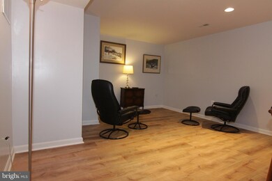 15154 Shannondale Rd unit B, Hillsboro, VA 20132 - photo 5