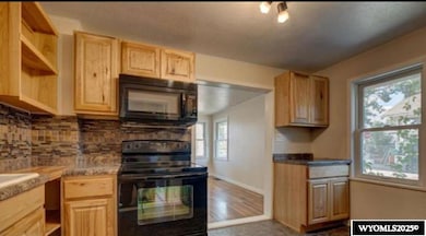 1434 S Boxelder St, Casper, WY 82604 - photo 2