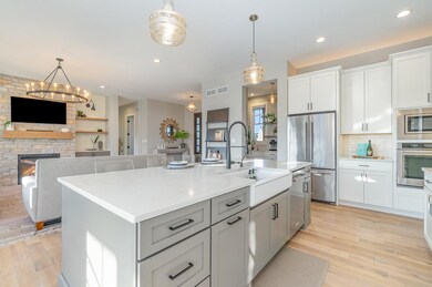 13413 Waterleaf Dr, Saint John, IN 46373 - photo 5