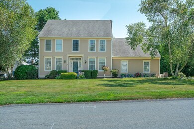 167 Meadow Ln, Middletown, RI 02842 - photo 2