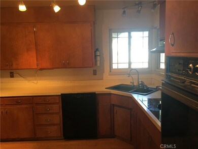 1265 E 5th Ave, Chico, CA 95926 - photo 4