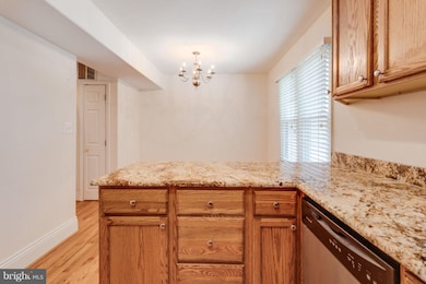 2966 Cashel Ln, Vienna, VA 22181 - photo 7